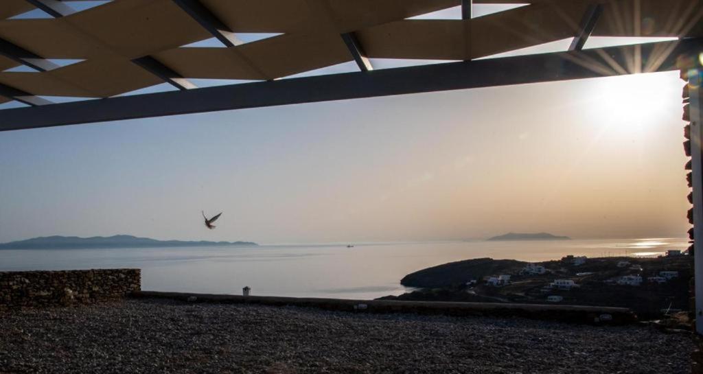 Iliopetra Residence Άγιος Ρομανός Εξωτερικό φωτογραφία