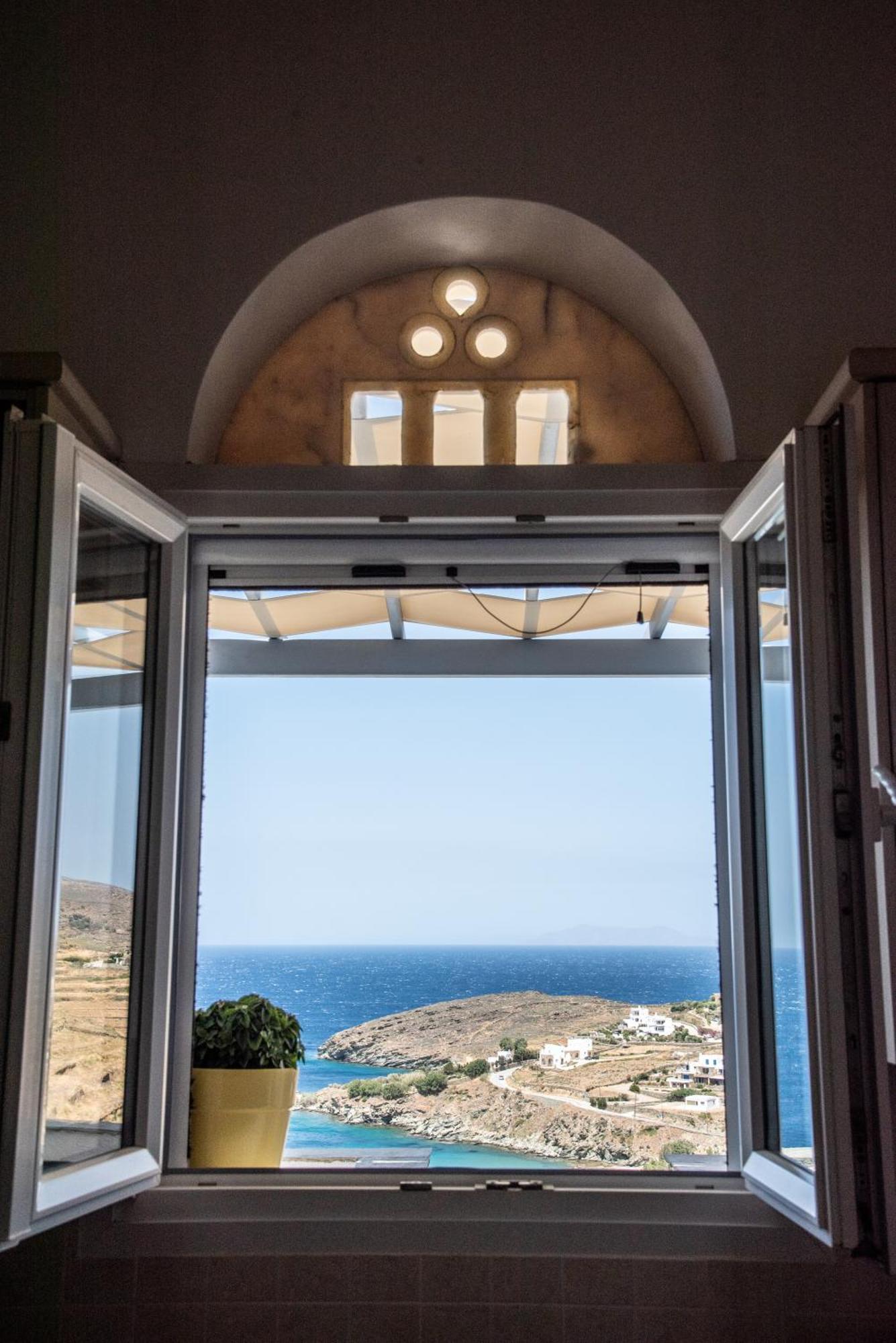 Iliopetra Residence Άγιος Ρομανός Εξωτερικό φωτογραφία