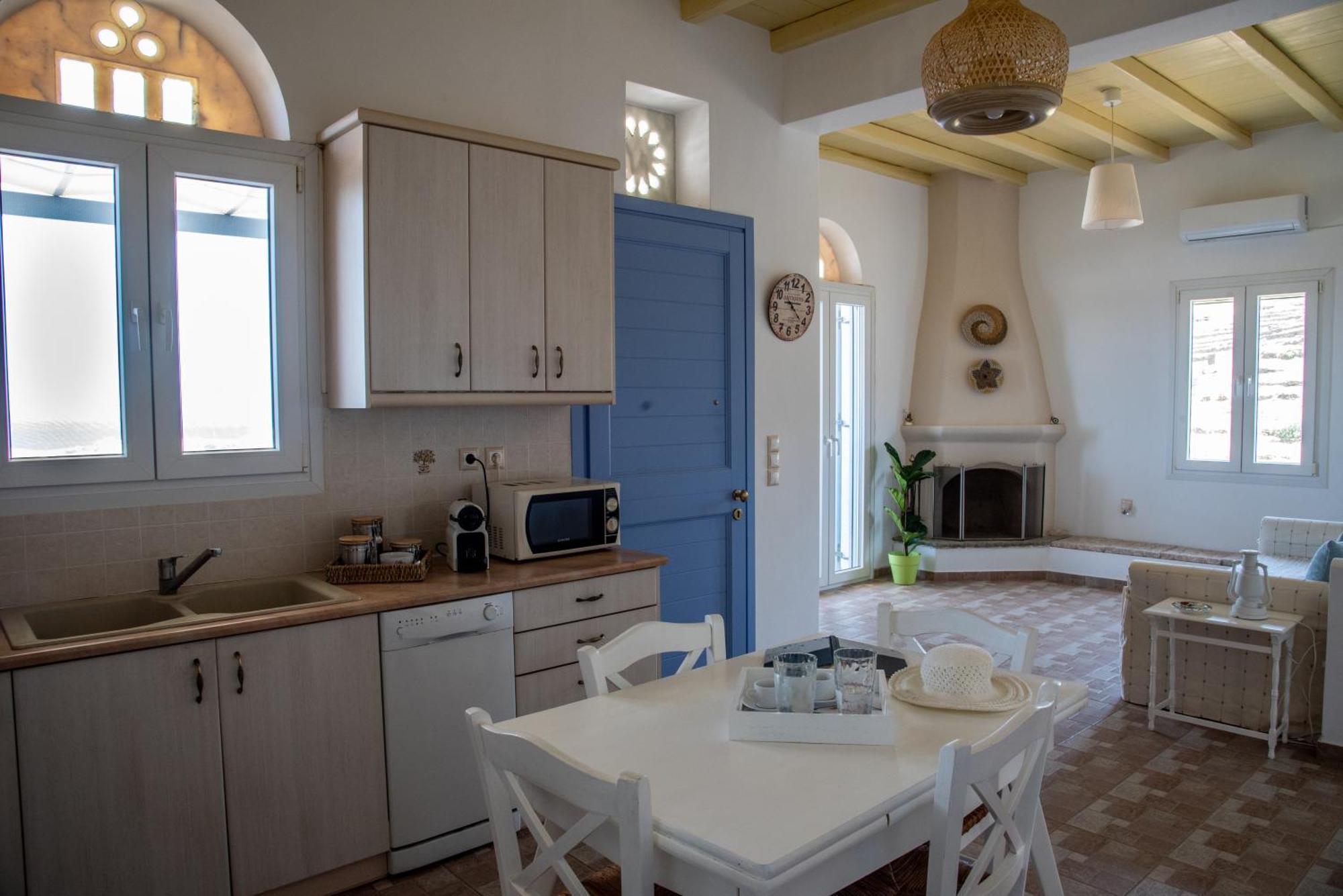 Iliopetra Residence Άγιος Ρομανός Εξωτερικό φωτογραφία